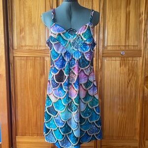 Jammy Job Multicolor Mermaid Scale Nightgown Dress Size Medium